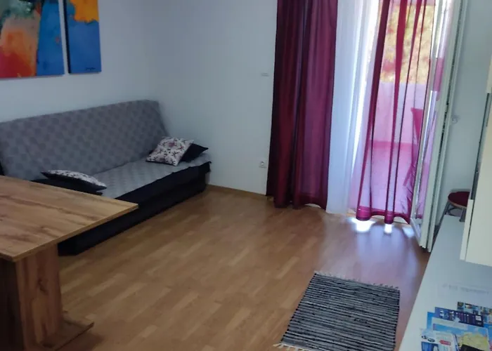 Nirvana Daire Ražanj